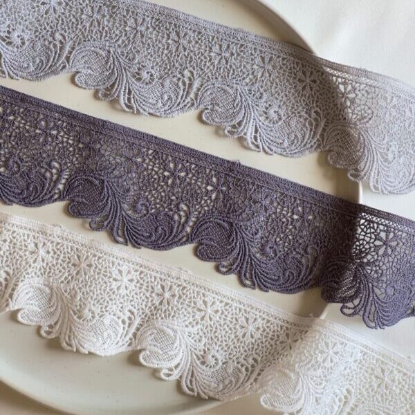 7CM Regal Waves Embroidered Lace