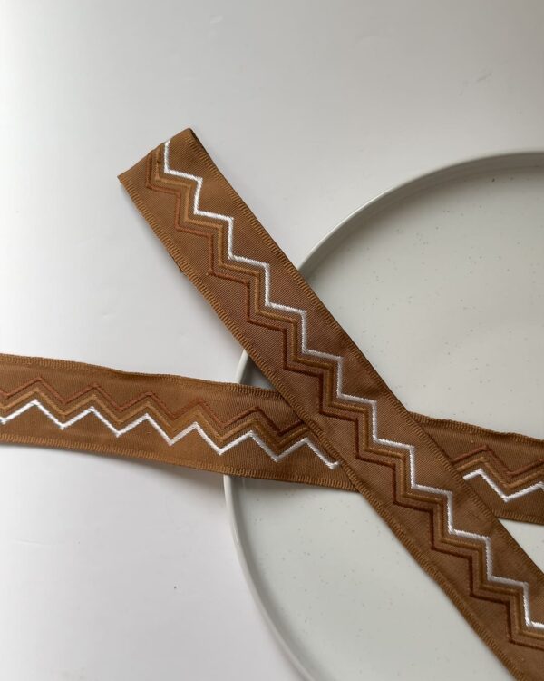 Zigzag Embroidered Ribbon