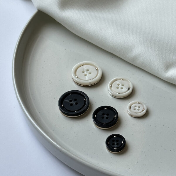 Durable Chic 4-Hole Polyester Buttons