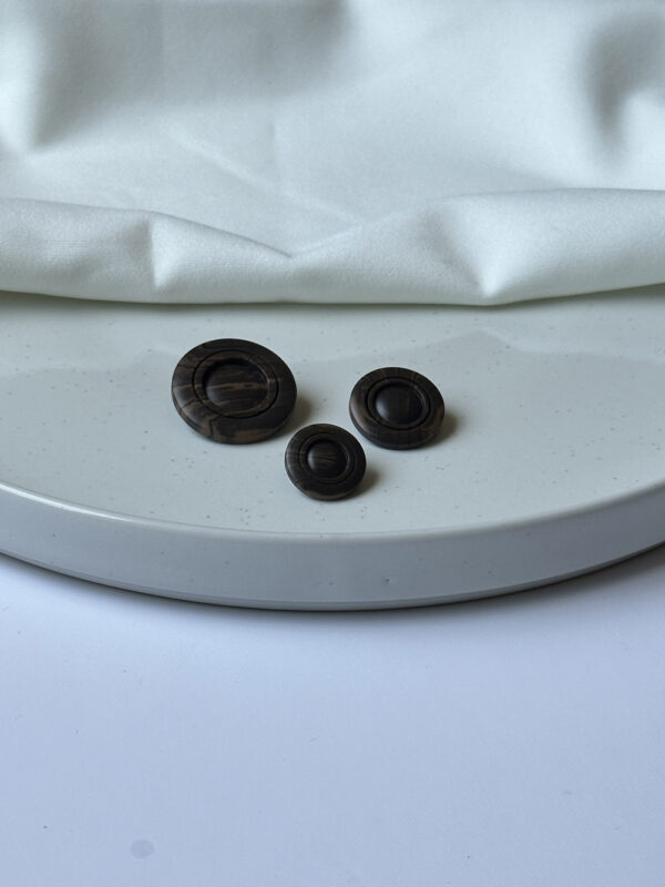 NatureTone Polyester Buttons