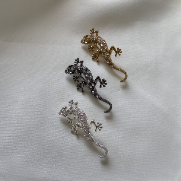 4CM Sparkling Crystal Accent Brooch