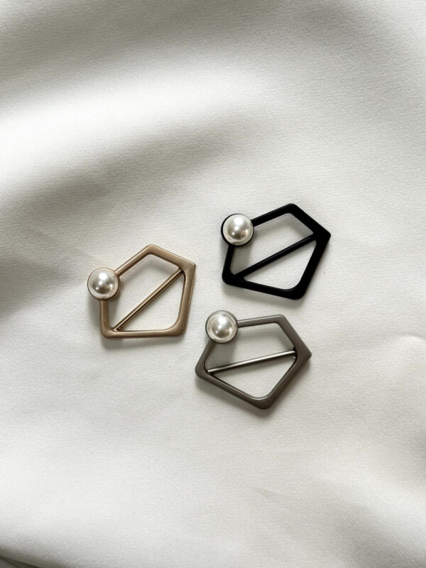 GeoPearl Hexagon Fashion Buckle