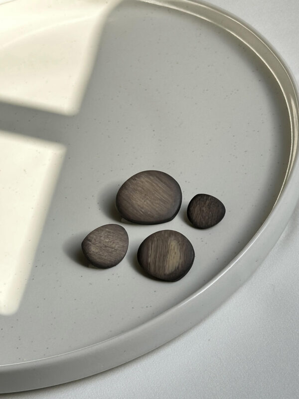 Elegance Matte Pearl Buttons