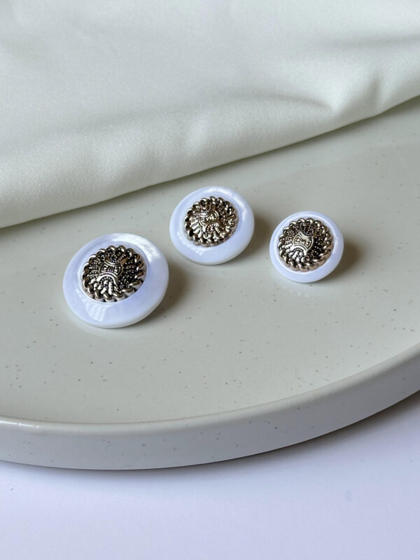 Elegance Embellished Pearl Button