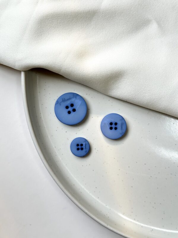 Signature Luxe Button Collection