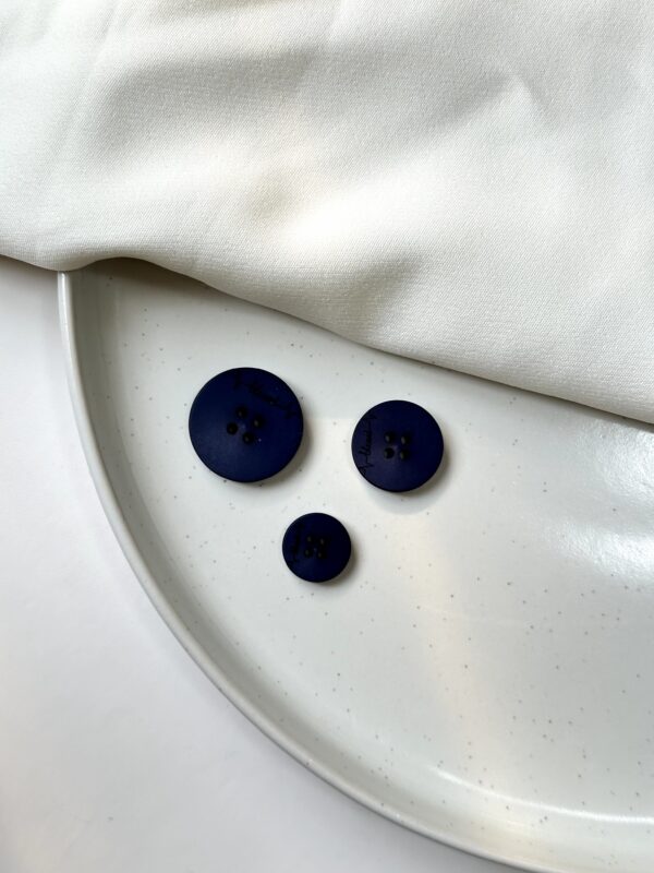 Signature Luxe Button Collection